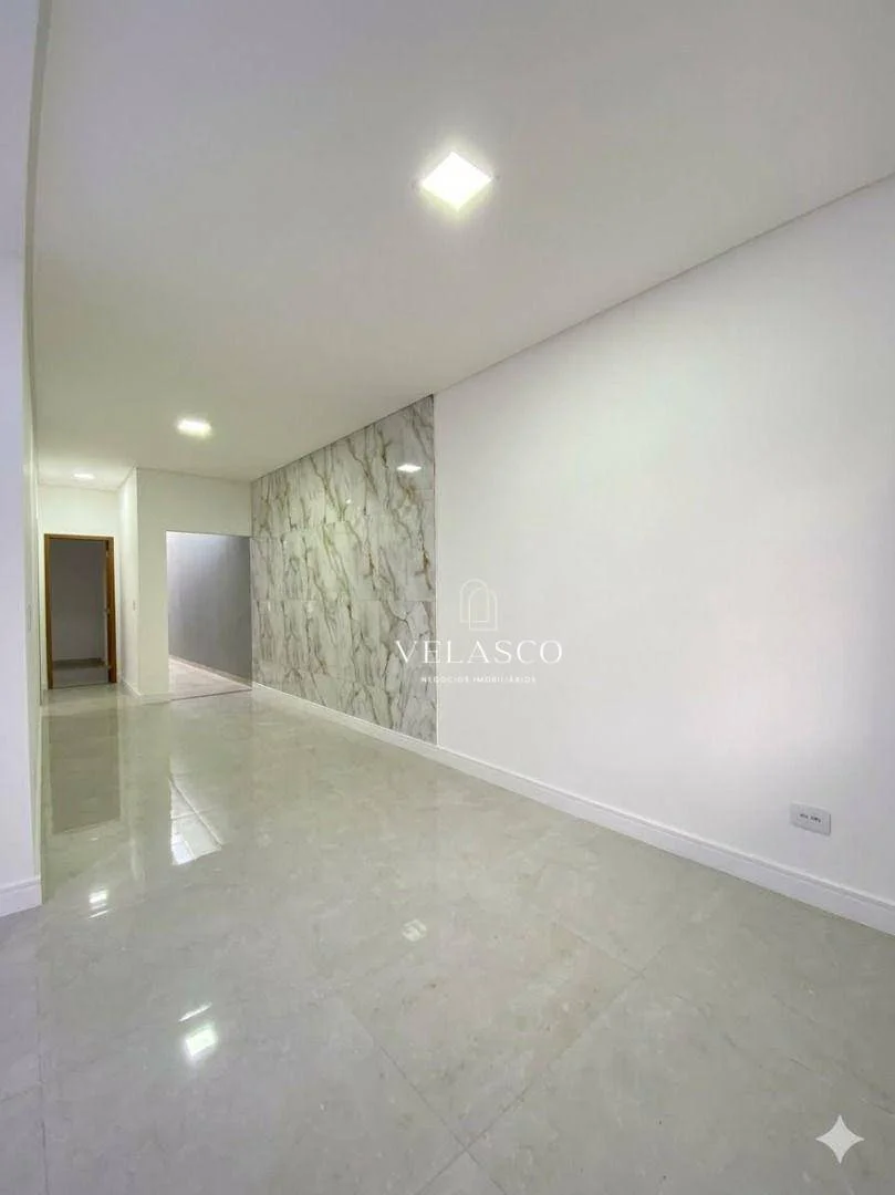 Casa com 1 suíte e mais 2 quartos à venda, 84 m² por R$ 550.000 - Nova Cidade - Cascavel/PR