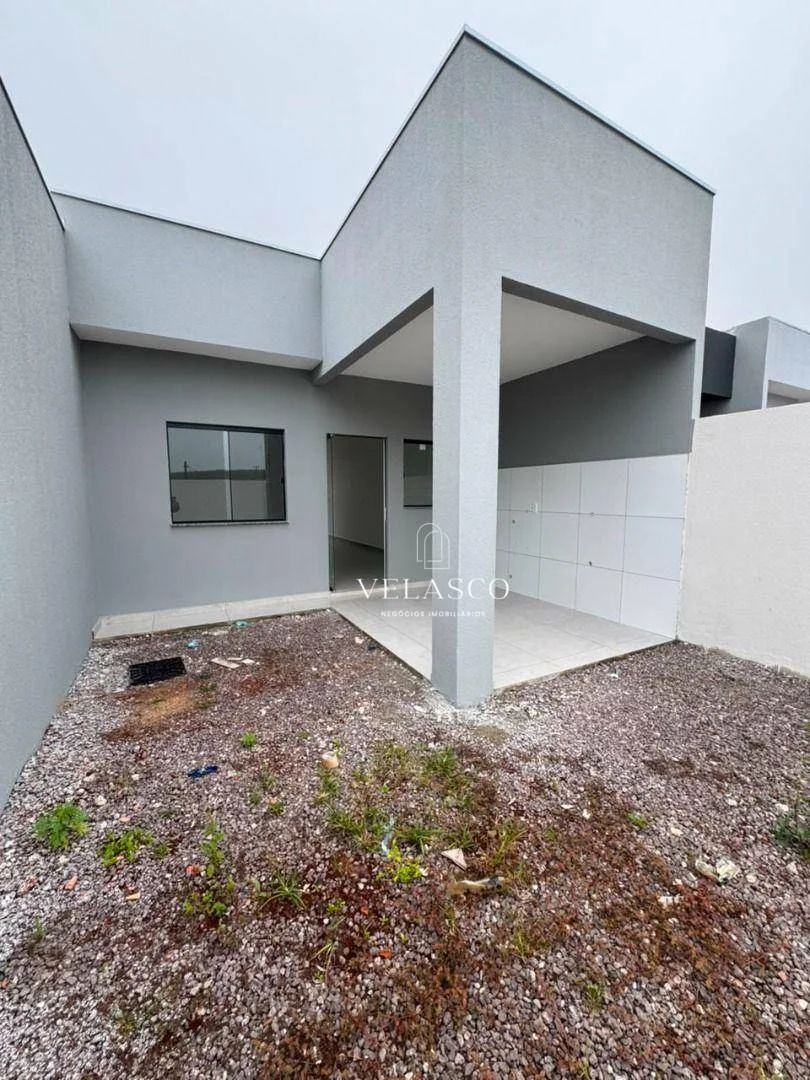 Casa com 2 dormitórios à venda, 60 m² por R$ 295.000,00 - Interlagos - Cascavel/PR