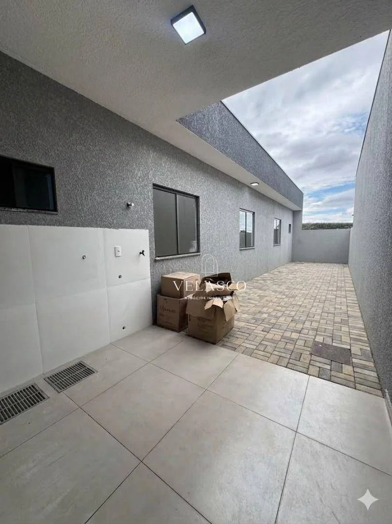 Casa com 3 dormitórios à venda, 90 m² por R$ 450.000 - Interlagos - Cascavel/PR