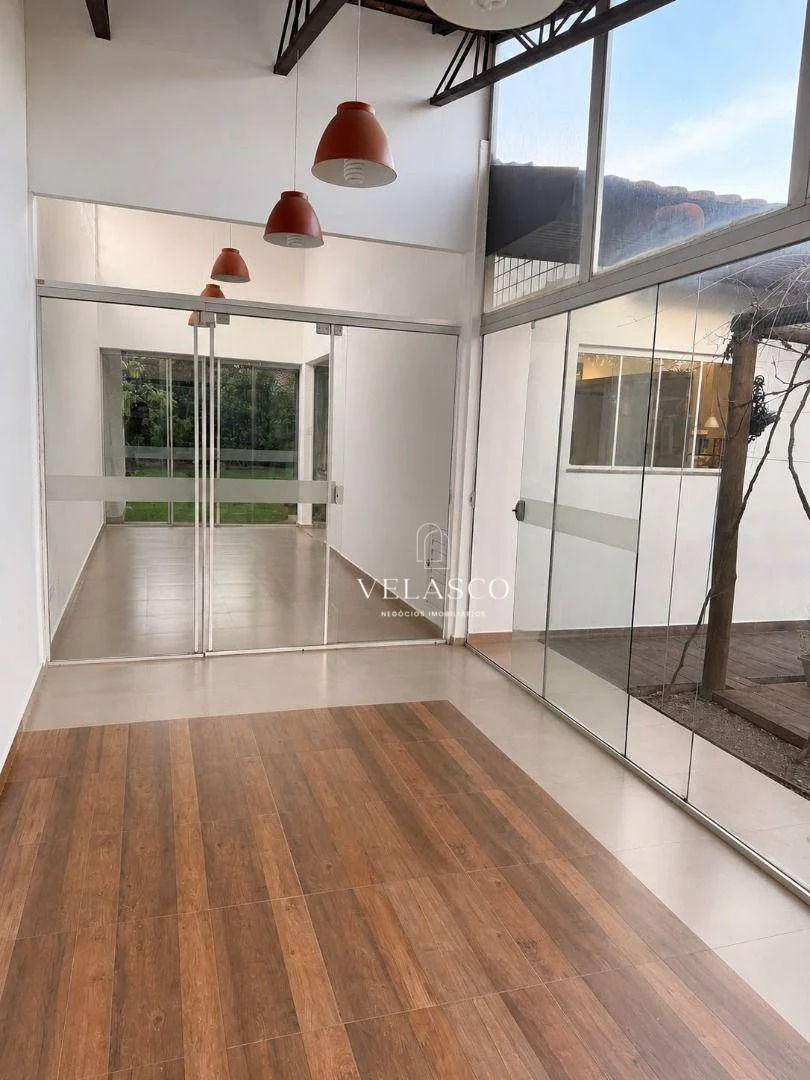 Casa com 2 dormitórios à venda, 350 m² por R$ 1.800.000,00 - Neva - Cascavel/PR