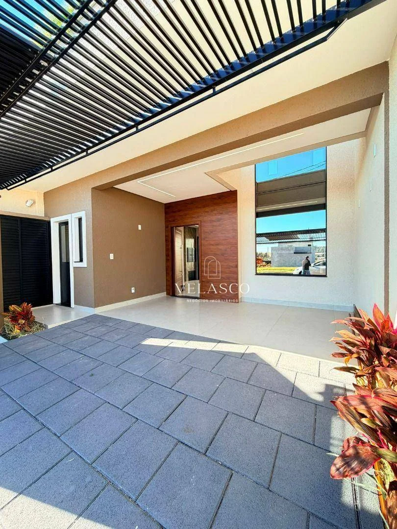 Casa com 3 dormitórios à venda, 119 m² por R$ 960.000 - Tropical 4 - Cascavel/PR