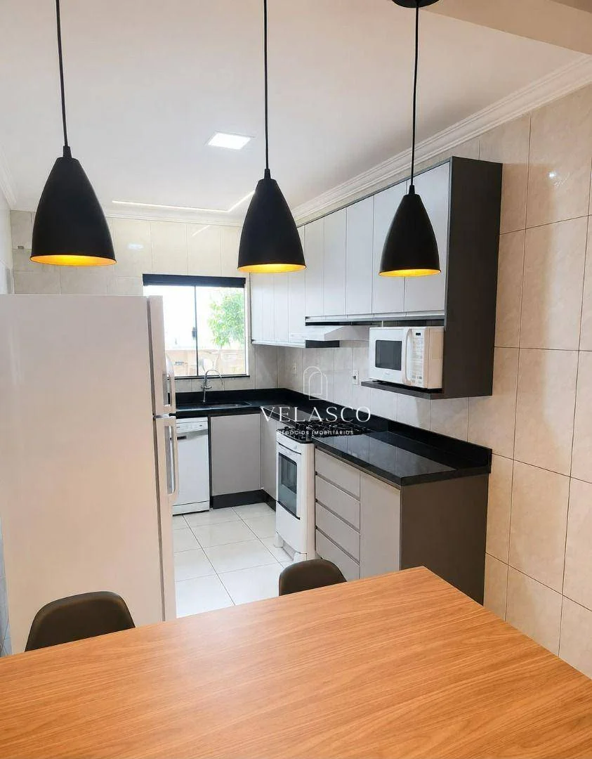 Casa com 2 dormitórios à venda, 60 m² por R$ 380.000,00 - Canadá - Cascavel/PR