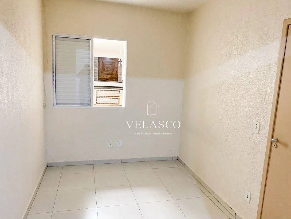 Casa á venda no Condomínio Moradas  com 2 dormitórios à venda, 80 m² por R$ 295.000 - Parque Verde - Cascavel/PR