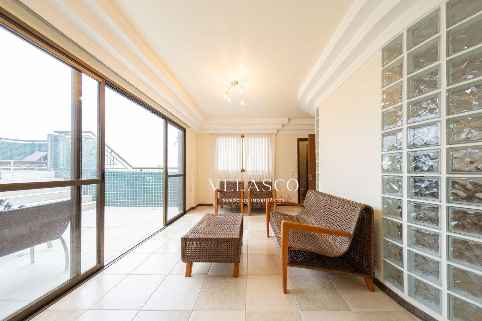 Cobertura com 4 dormitórios à venda, 397 m² por R$ 1.890.000 - Centro - Cascavel/PR