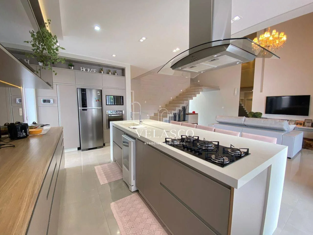 Sobrado com 3 dormitórios à venda, 413 m² por R$ 3.600.000,00 - Centro - Cascavel/PR