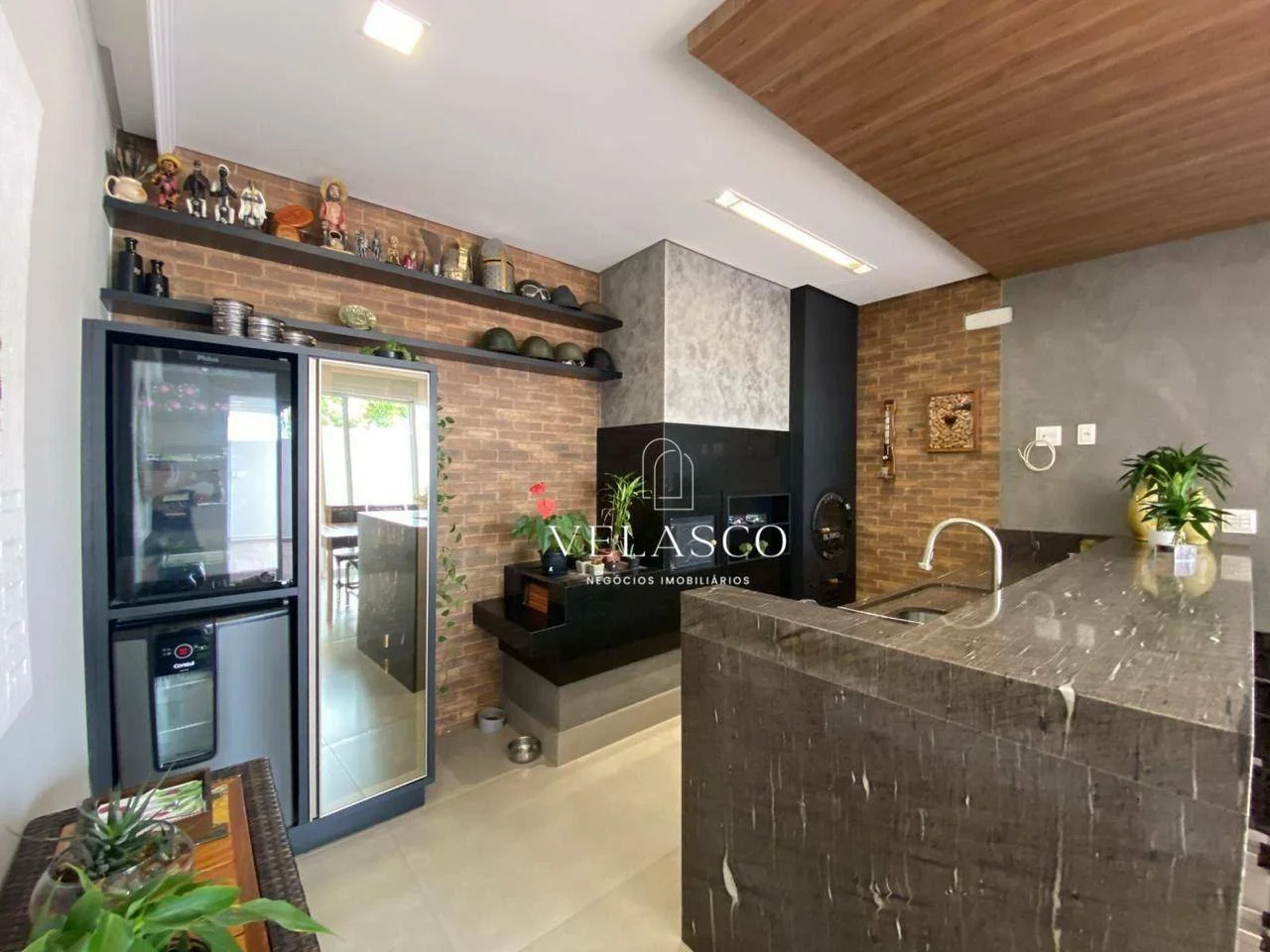 Sobrado com 3 dormitórios à venda, 413 m² por R$ 3.600.000,00 - Centro - Cascavel/PR
