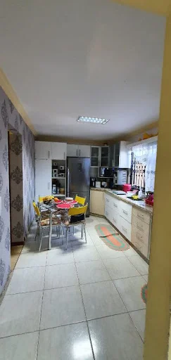 Sobrado com 2 dormitórios à venda, 148 m² por R$ 606.000,00 - Vila Tolentino - Cascavel/PR