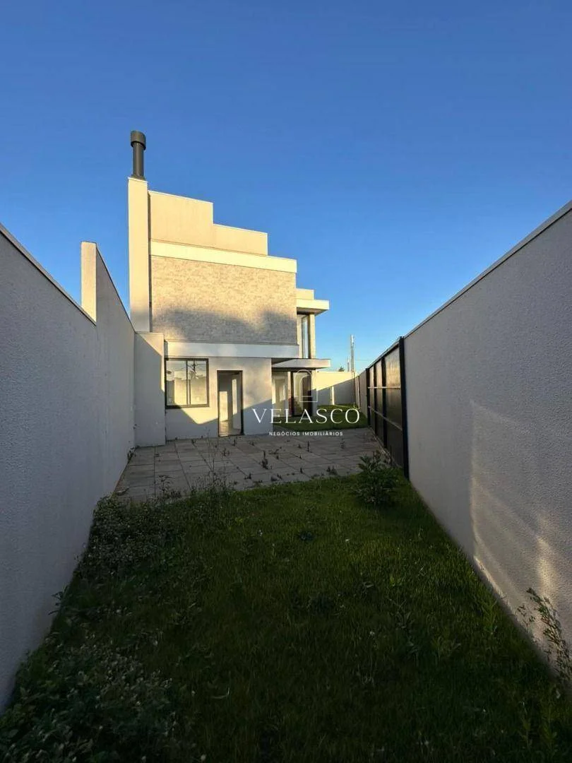 Sobrado com 3 dormitórios à venda, 156 m² por R$ 1.050.000,00 - Tropical 2 - Cascavel/PR