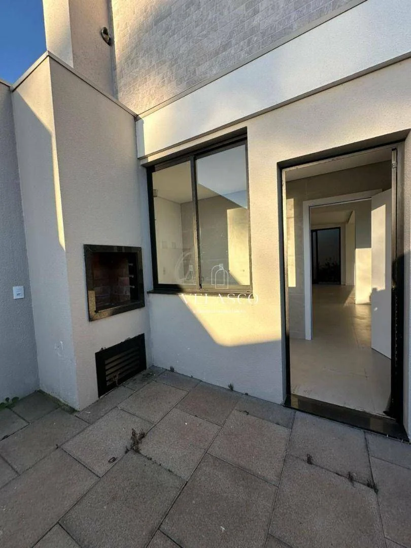 Sobrado com 3 dormitórios à venda, 156 m² por R$ 1.050.000,00 - Tropical 2 - Cascavel/PR