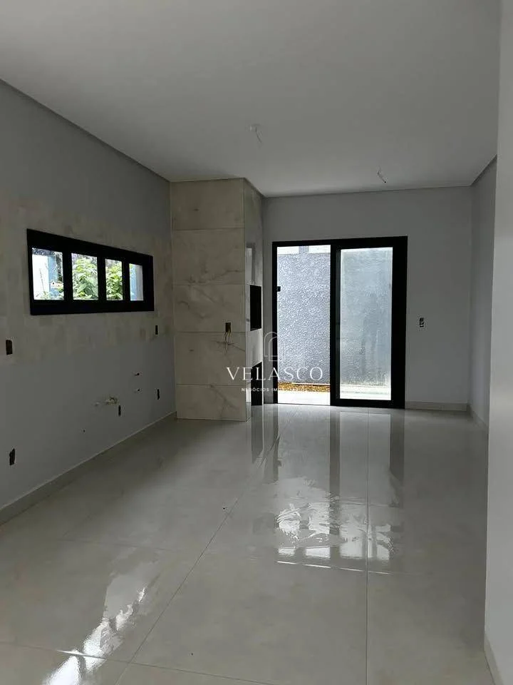 Sobrado com 3 dormitórios à venda, 182 m² por R$ 1.480.000,00 - Santo Inácio - Cascavel/PR
