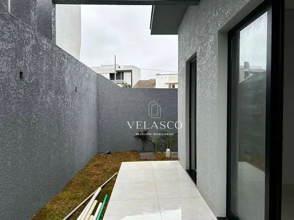 Sobrado com 3 dormitórios à venda, 182 m² por R$ 1.480.000,00 - Santo Inácio - Cascavel/PR