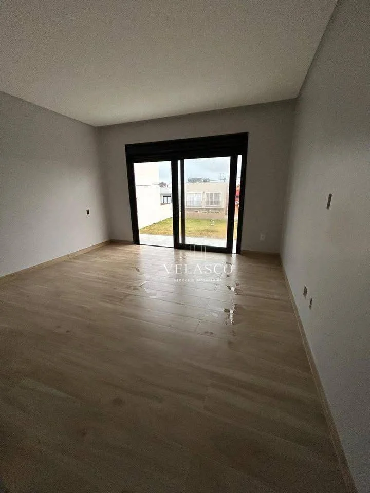 Sobrado com 3 dormitórios à venda, 182 m² por R$ 1.480.000,00 - Santo Inácio - Cascavel/PR
