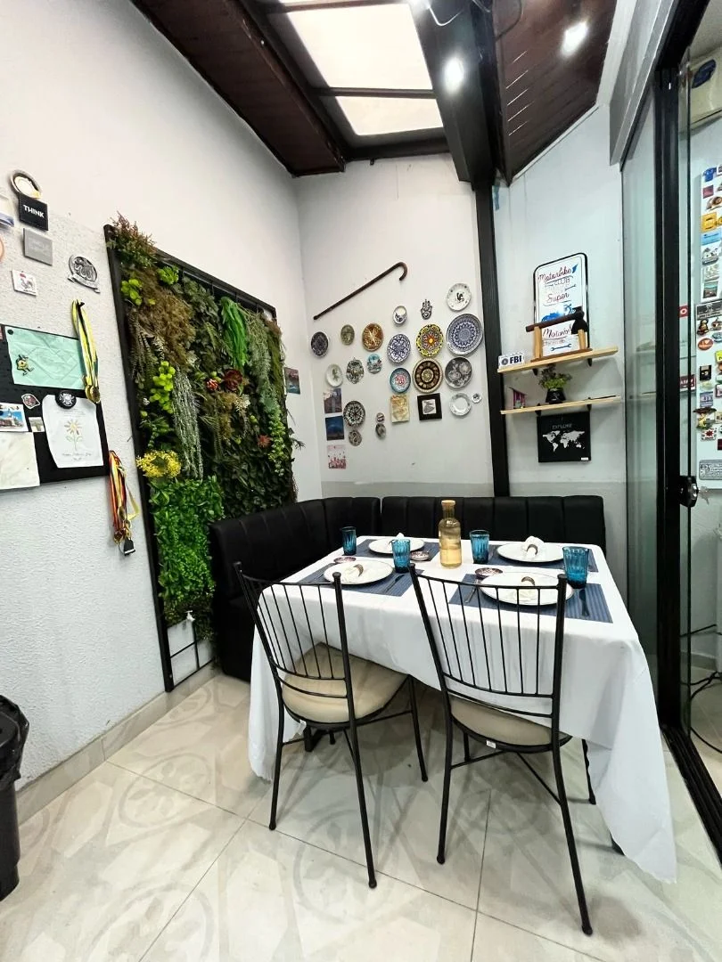 Sobrado Mobiliado com 4 dormitórios à venda, 204 m² por R$ 1.399.000 - Centro - Cascavel/PR