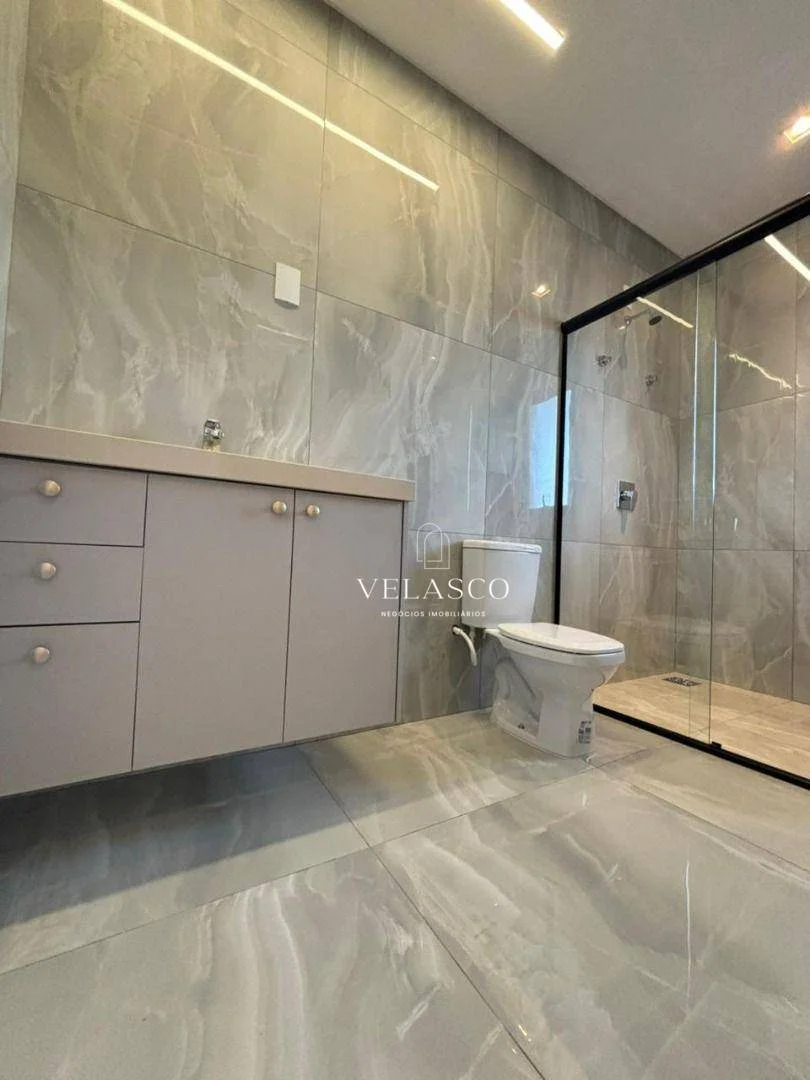 Sobrado com 3 suítes à venda, 134 m² por R$ 850.000 - Vila Tolentino - Cascavel/PR