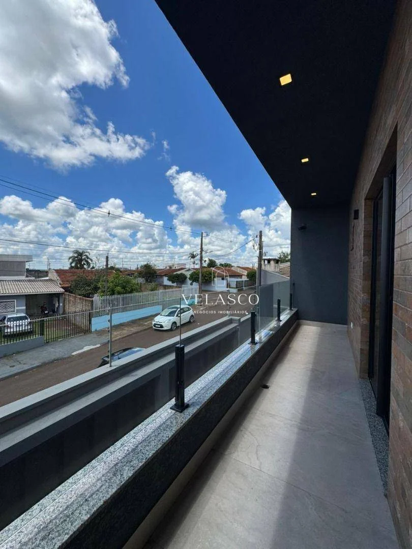 Sobrado com 3 dormitórios à venda, 152 m² por R$ 1.040.000,00 - Parque Verde - Cascavel/PR