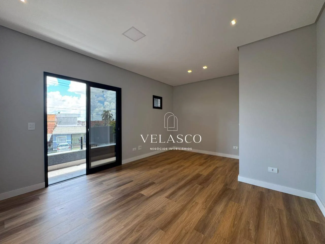 Sobrado com 3 dormitórios à venda, 152 m² por R$ 1.040.000,00 - Parque Verde - Cascavel/PR