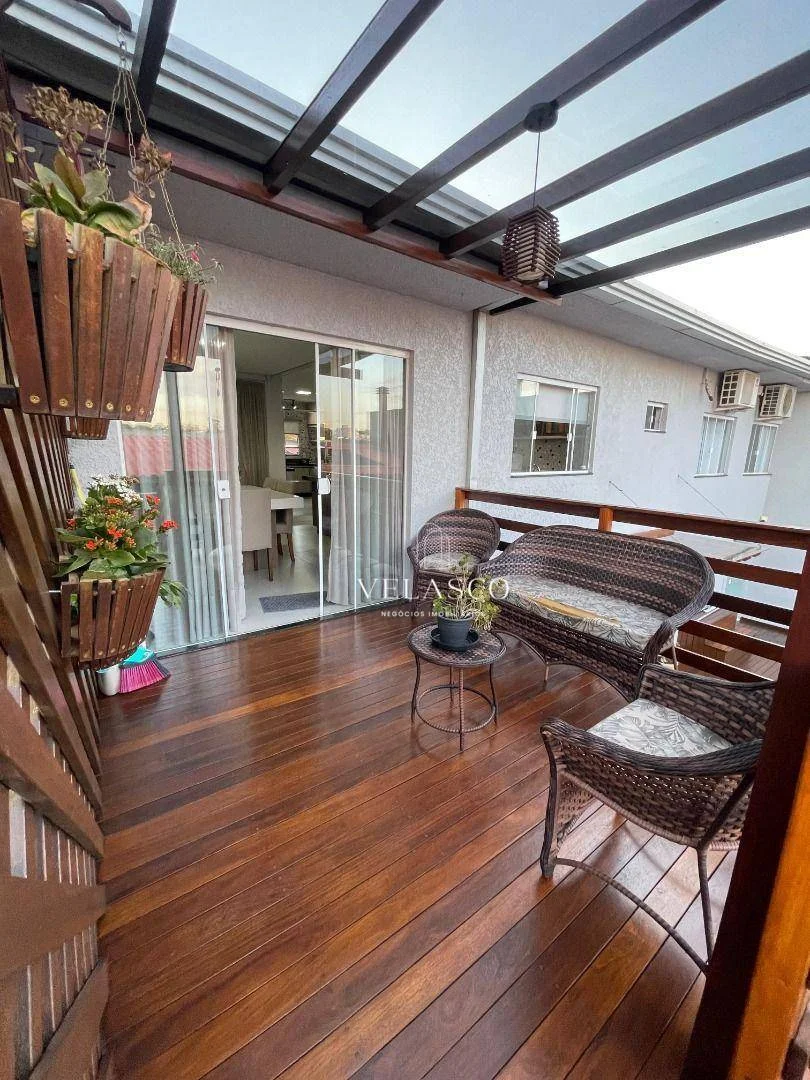 Sobrado invertido por R$ 1.330.000 - Pioneiros Catarinenses - Cascavel/PR