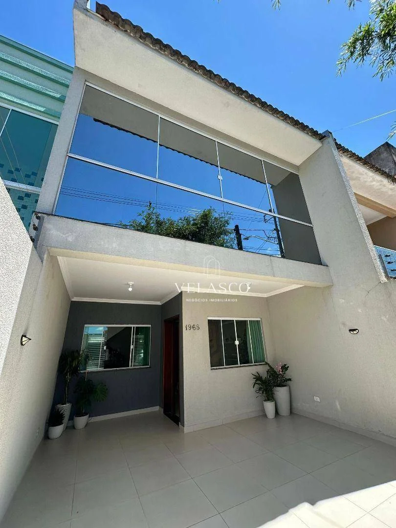 Sobrado com 3 dormitórios à venda, 140 m² por R$ 725.000,00 - Santa Cruz - Cascavel/PR