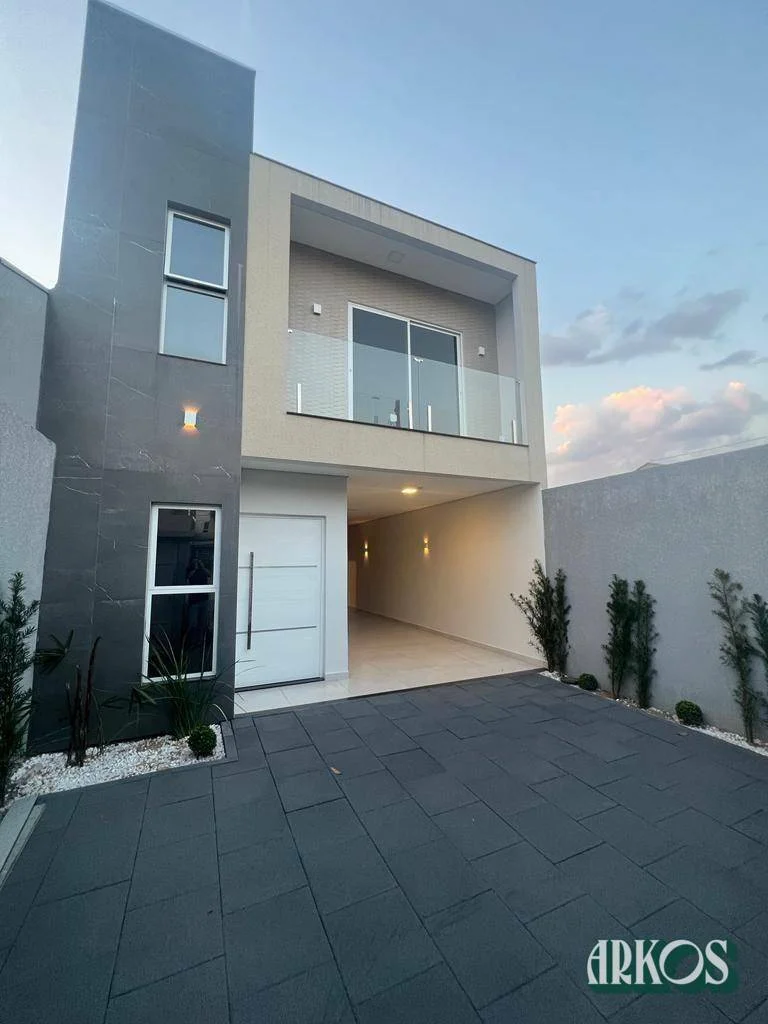 Sobrado com 3 dormitórios à venda, 207 m² por R$ 1.450.000,00 - Recanto Tropical - Cascavel/PR