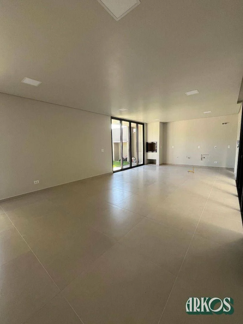 Sobrado com 2 dormitórios à venda, 117 m² por R$ 690.000,00 - Cancelli - Cascavel/PR