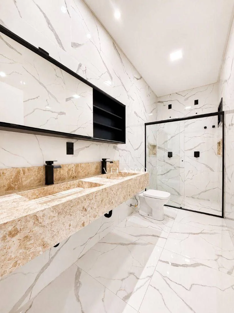 Sobrado com 3 dormitórios à venda, 177 m² por R$ 1.190.000,00 - Tropical III - Cascavel/PR