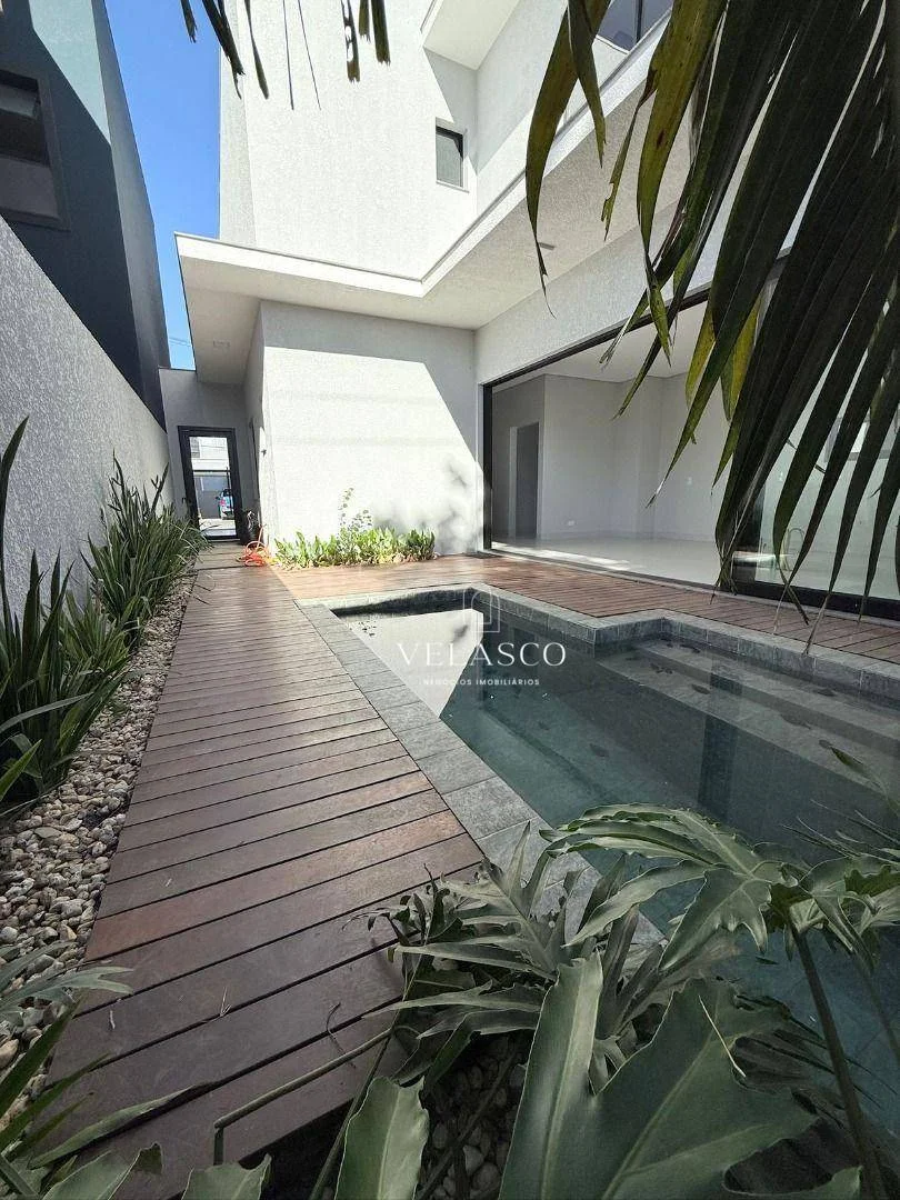 Sobrado com 4 dormitórios à venda, 184 m² por R$ 1.690.000,00 - Parque Verde - Cascavel/PR