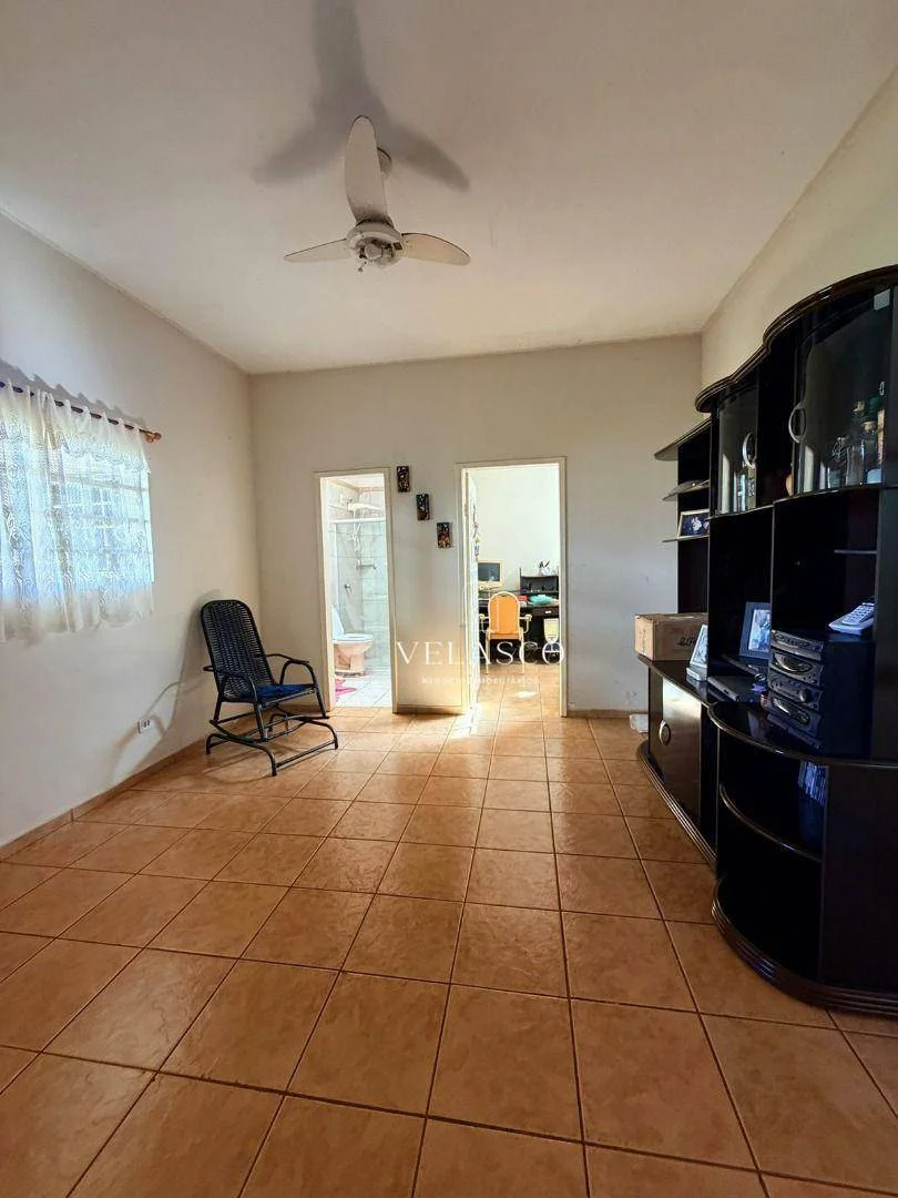 Sobrado com 3 dormitórios à venda, 240 m² por R$ 1.100.000 - Parque São Paulo - Cascavel/PR
