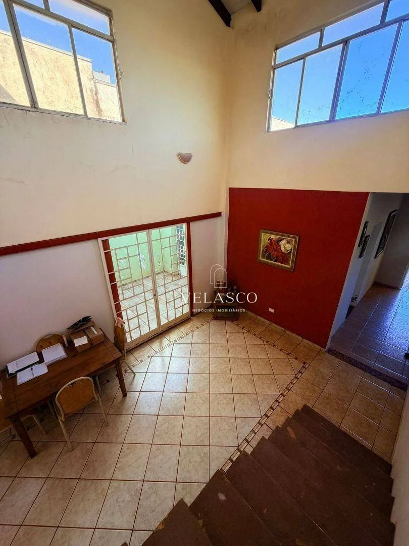 Sobrado com 3 dormitórios à venda, 240 m² por R$ 1.100.000 - Parque São Paulo - Cascavel/PR