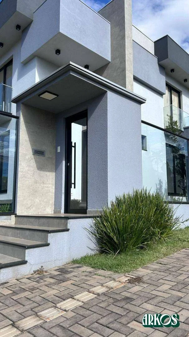 Sobrado com 3 dormitórios à venda, 180 m² por R$ 1.600.000,00 - Maria Luiza - Cascavel/PR