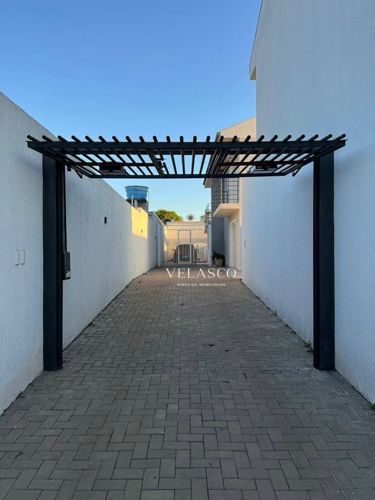 Sobrado com 2 dormitórios à venda, 110 m² por R$ 490.000 - Parque São Paulo - Cascavel/PR