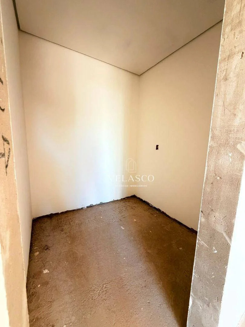 Sobrado com 3 dormitórios à venda, 195 m² por R$ 1.500.000 - Tropical - Cascavel/PR