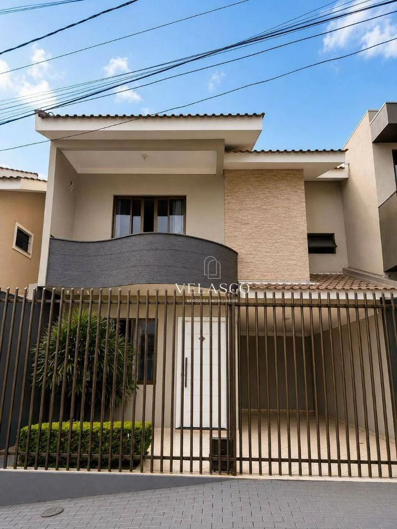 Sobrado com 2 dormitórios à venda, 140 m² por R$ 800.000 - Alto Alegre - Cascavel/PR
