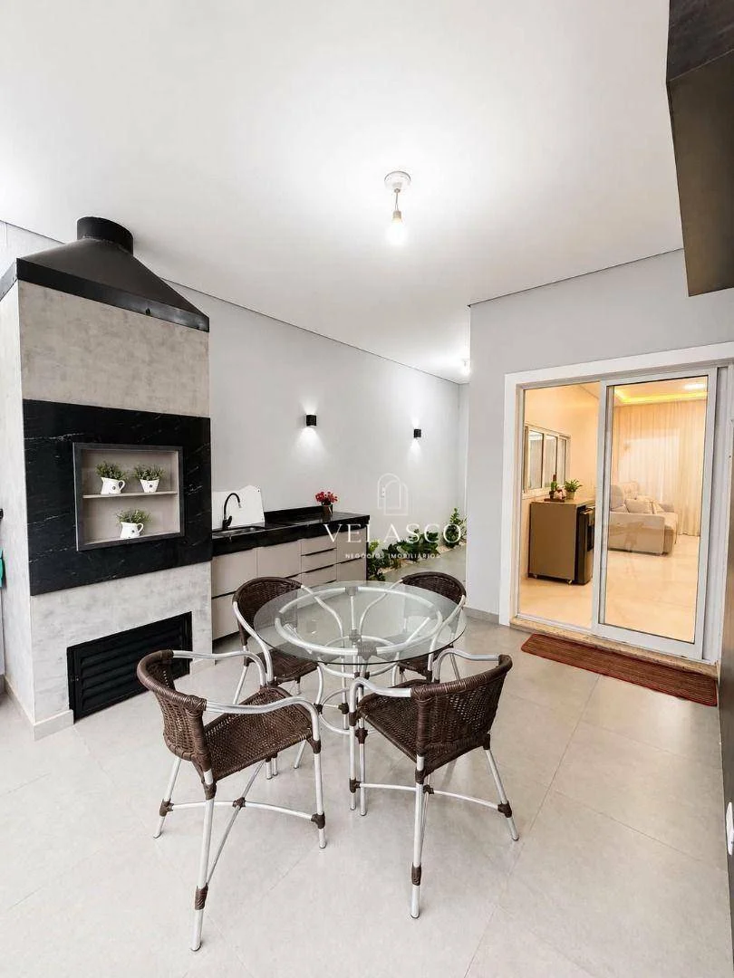 Sobrado com 3 dormitórios à venda, 149 m² por R$ 1.400.000 - Cancelli - Cascavel/PR