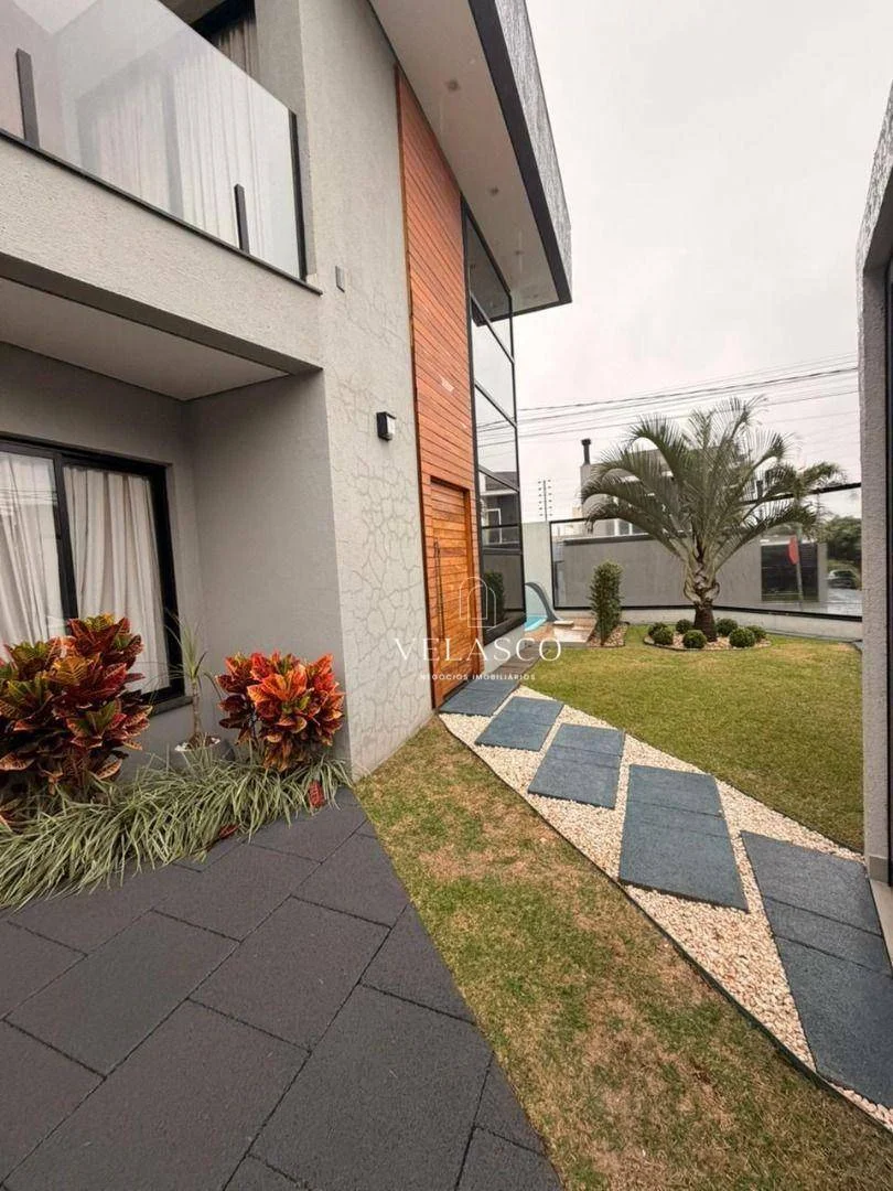 Sobrado com 3 dormitórios à venda, 175 m² por R$ 2.000.000 - Pioneiros Catarinenses - Cascavel/PR