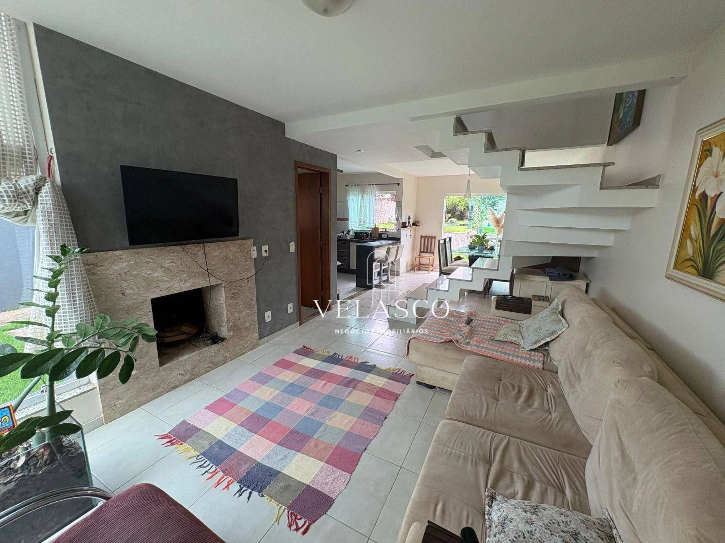 Sobrado com 4 quartos e 497 m² de terreno à venda, por R$ 1.200.000 - Maria Luiza - Cascavel/PR