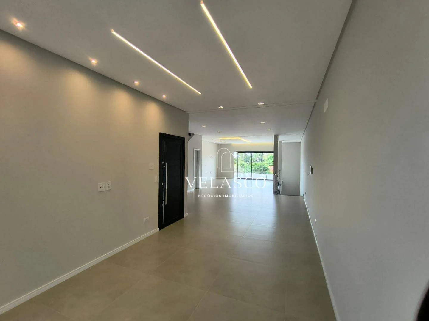 Sobrado com 3 dormitórios à venda, 330 m² por R$ 1.790.000 - Maria Luiza - Cascavel/PR