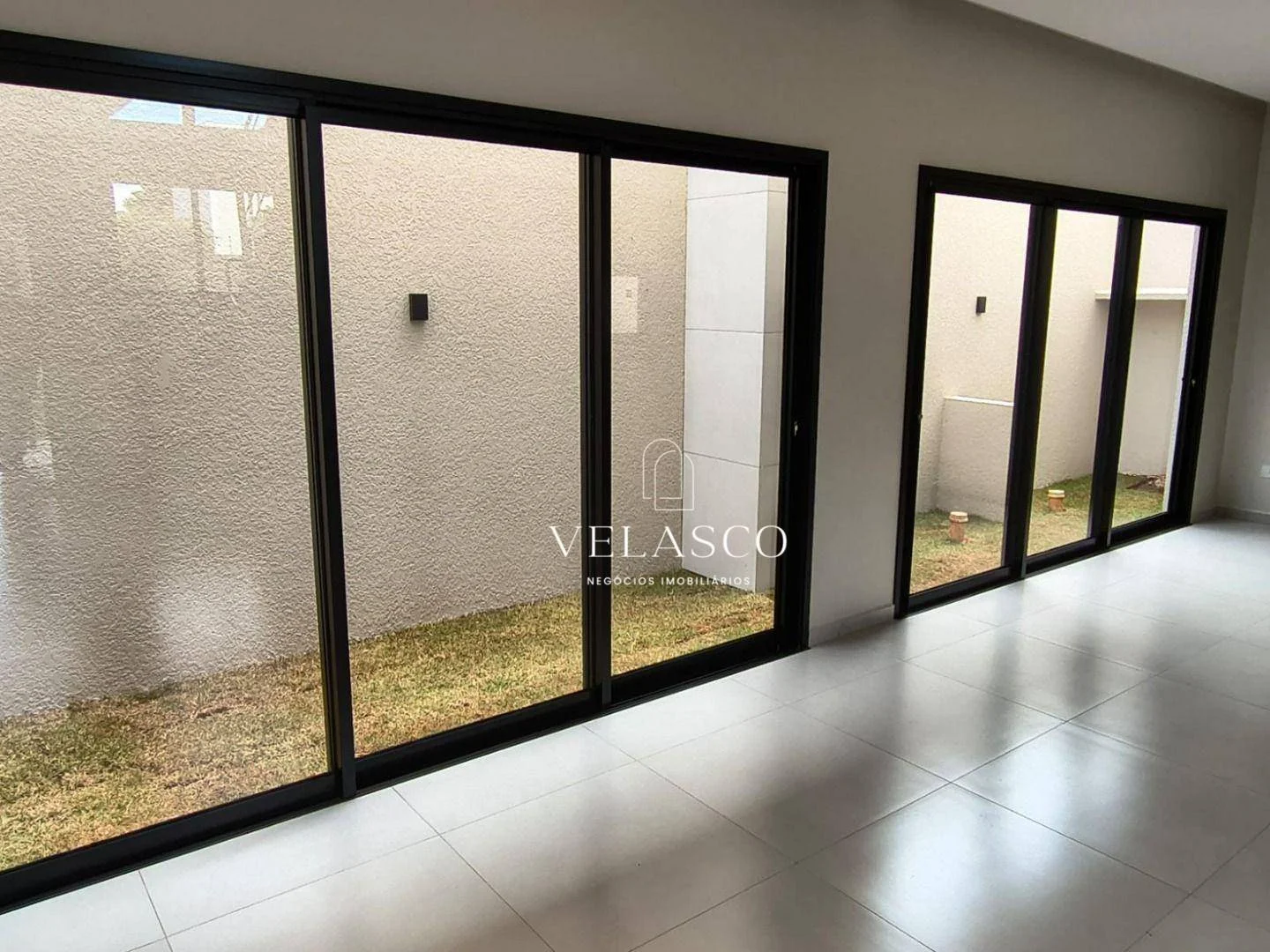 Sobrado com 3 dormitórios à venda, 153 m² por R$ 950.000 - Parque São Paulo - Cascavel/PR