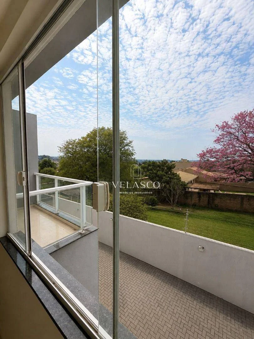 Sobrado com 2 dormitórios à venda, 102 m² por R$ 530.000 - Canadá - Cascavel/PR