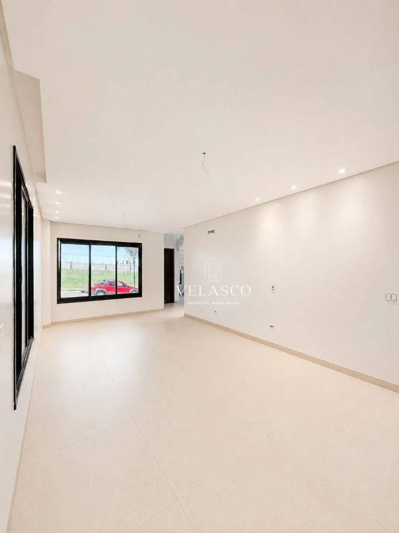Sobrado com 3 dormitórios à venda, 195 m² por R$ 139.000 - Vista Bela - Cascavel/PR