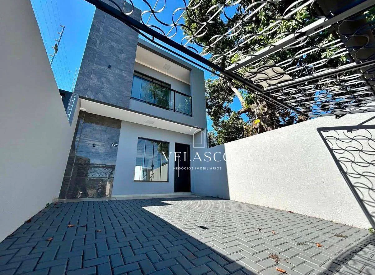 Sobrado com 3 dormitórios à venda, 84 m² por R$ 500.000 - Brasília - Cascavel/PR
