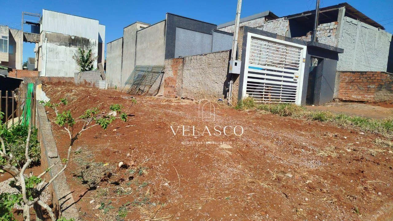 Terreno à venda, 206 m² por R$ 170.000,00 - Claudete - Cascavel/PR