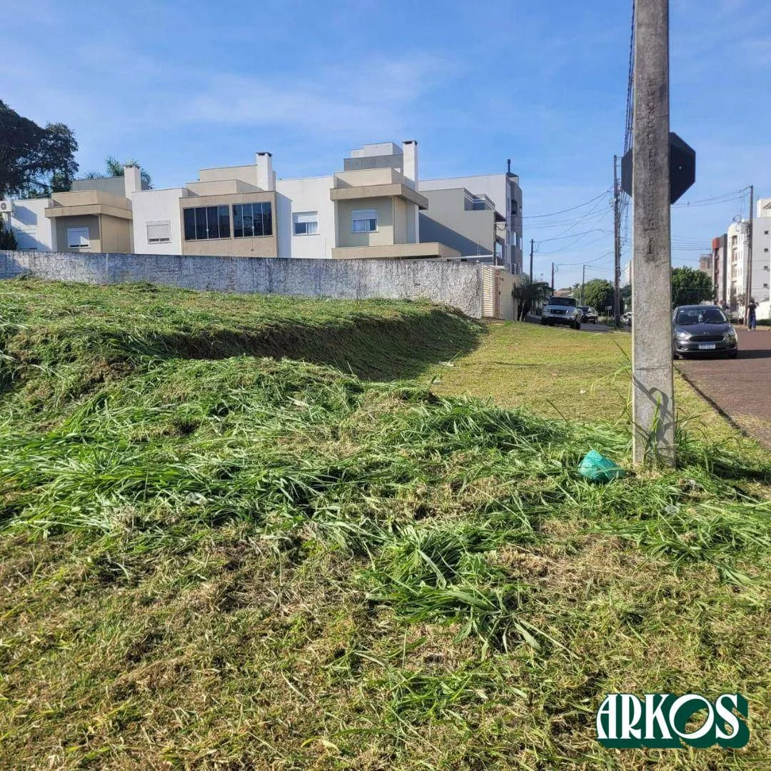 Terreno à venda, 465 m² por R$ 750.000,00 - Country - Cascavel/PR