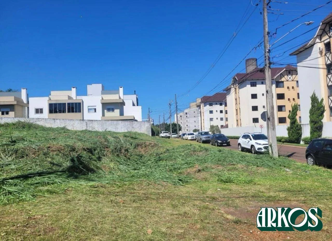 Terreno à venda, 952 m² por R$ 1.600.000,00 - Country - Cascavel/PR