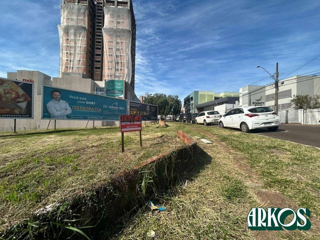 Terreno à venda, 825 m² por R$ 3.500.000,00 - Centro - Cascavel/PR