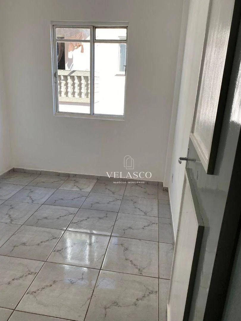 Apartamento com 3 dormitórios à venda, 75 m² por R$ 280.000,00 - Centro - Cascavel/PR