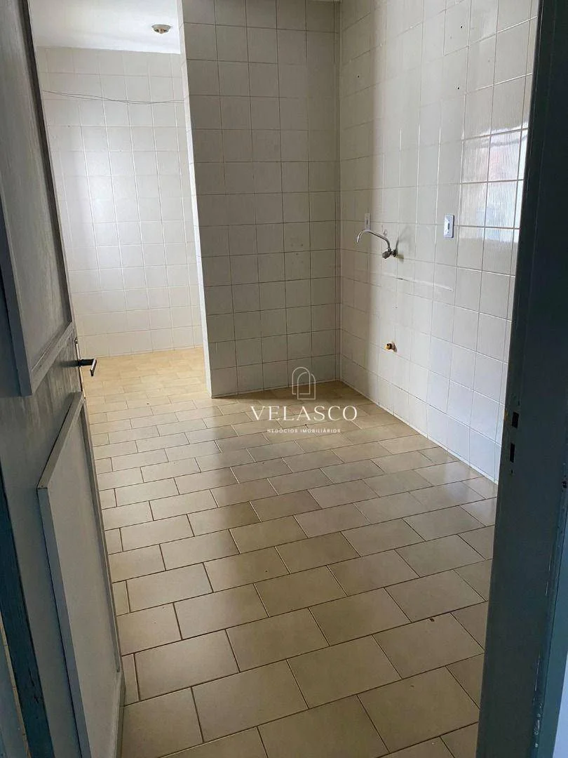 Apartamento com 3 dormitórios à venda, 75 m² por R$ 320.000,00 - Centro - Cascavel/PR