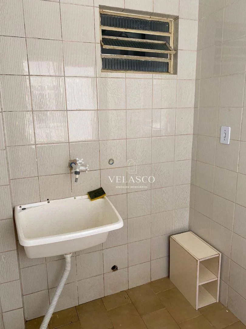 Apartamento com 3 dormitórios à venda, 75 m² por R$ 320.000,00 - Centro - Cascavel/PR