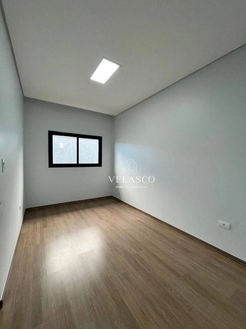Casa térrea incrível com Piscina, Escritório e 3 Suítes no Paraíso Tropical l ??cal - Cascavel/PR