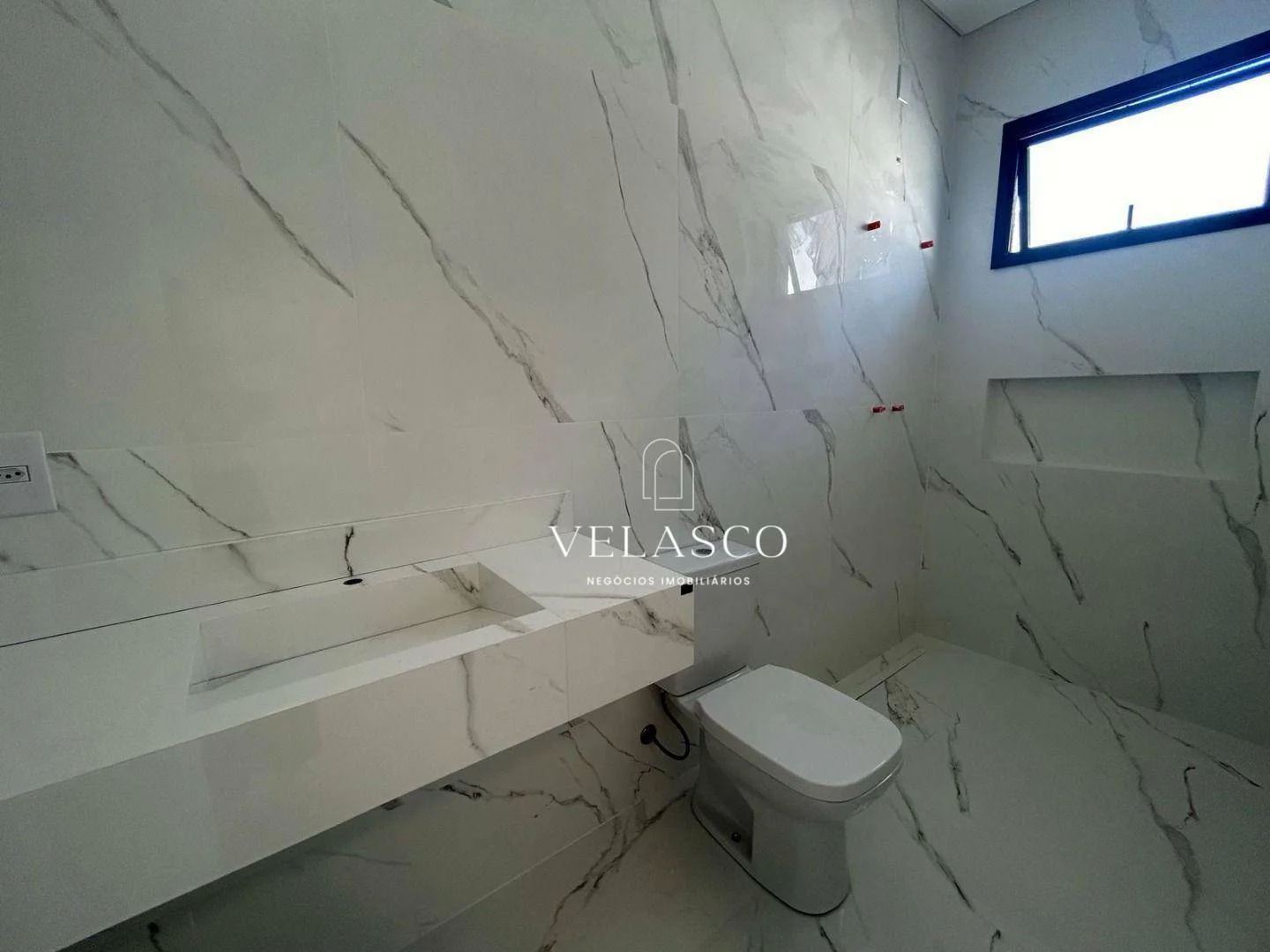 Sobrado com 3 dormitórios à venda, 160 m² por R$ 1.150.000,00 - Country - Cascavel/PR