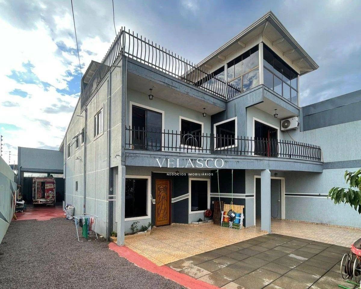 Triplex com piscina no Bairro Parque Sao Paulo